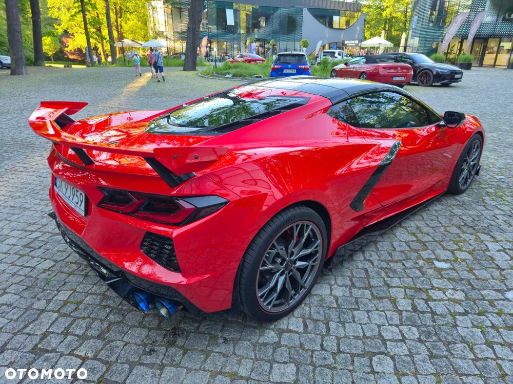 Chevrolet Corvette - 5