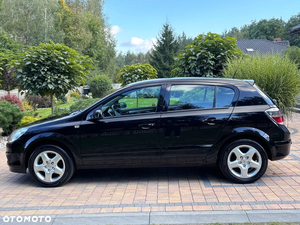 Opel Astra III 1.6 Elegance - 23