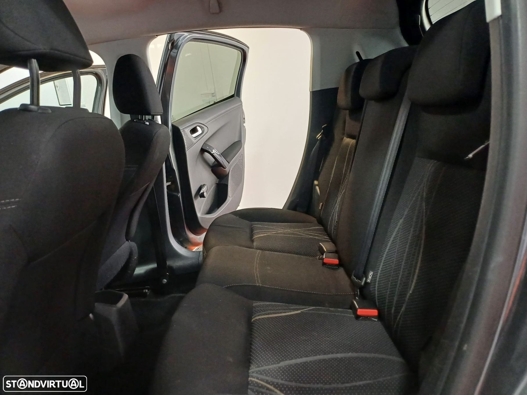 Peugeot 208 1.4 HDi Active - 13