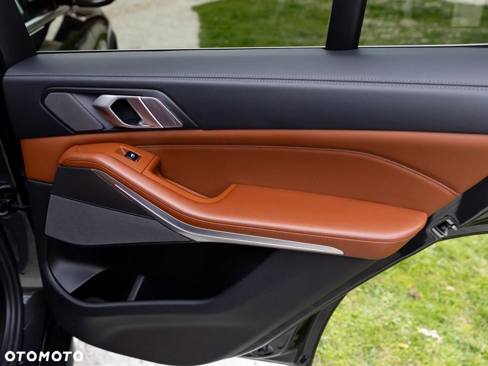 BMW X5 xDrive30d mHEV - 27