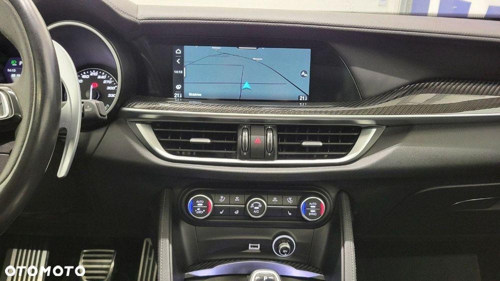 Alfa Romeo Stelvio 2.9 V6 Bi-Turbo Quadrifoglio Q4 - 16