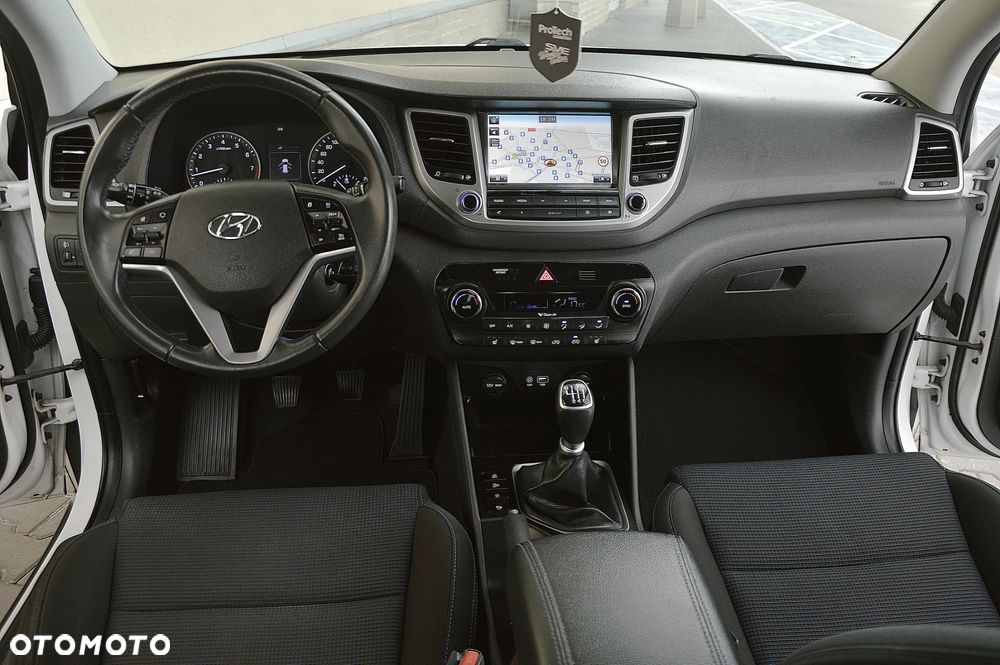 Hyundai Tucson blue 1.6 GDi 2WD Passion - 11