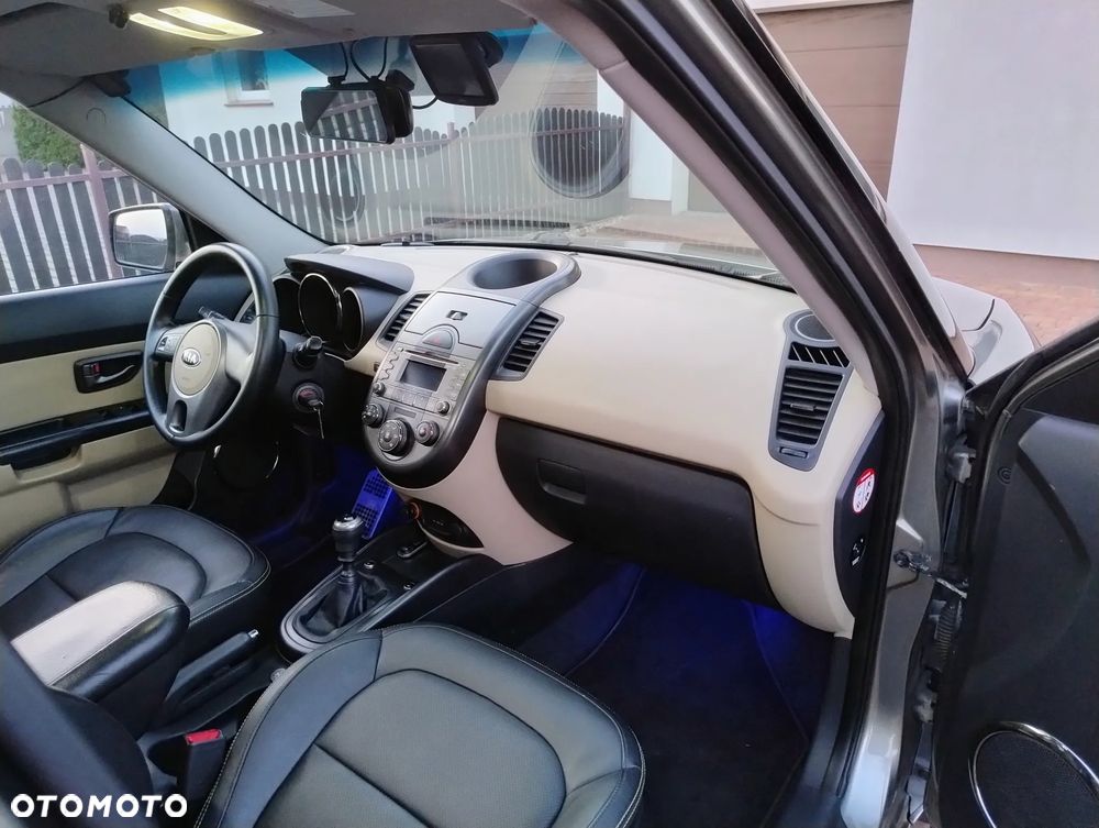 Kia Soul 1.6 M - 6