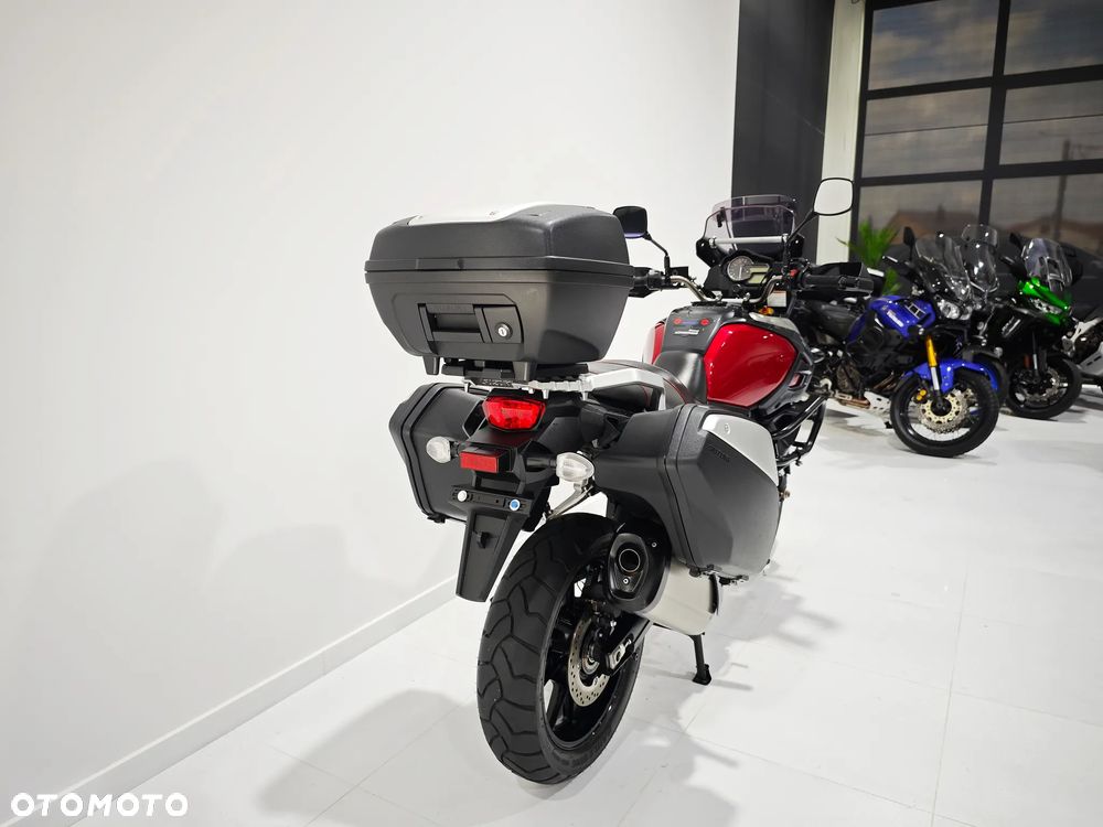 Suzuki V-STROM - 13