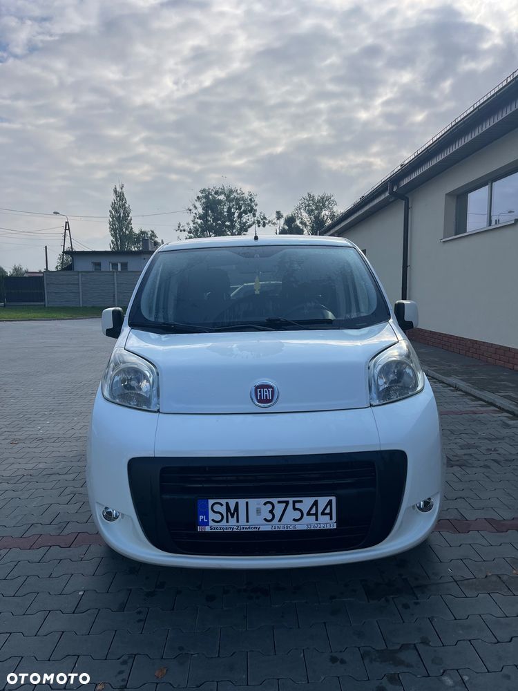 Fiat Fiorino Kombi 8V Elegant - 3