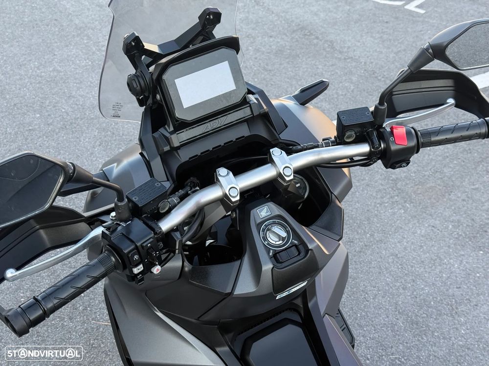 Honda ADV 350 - 5