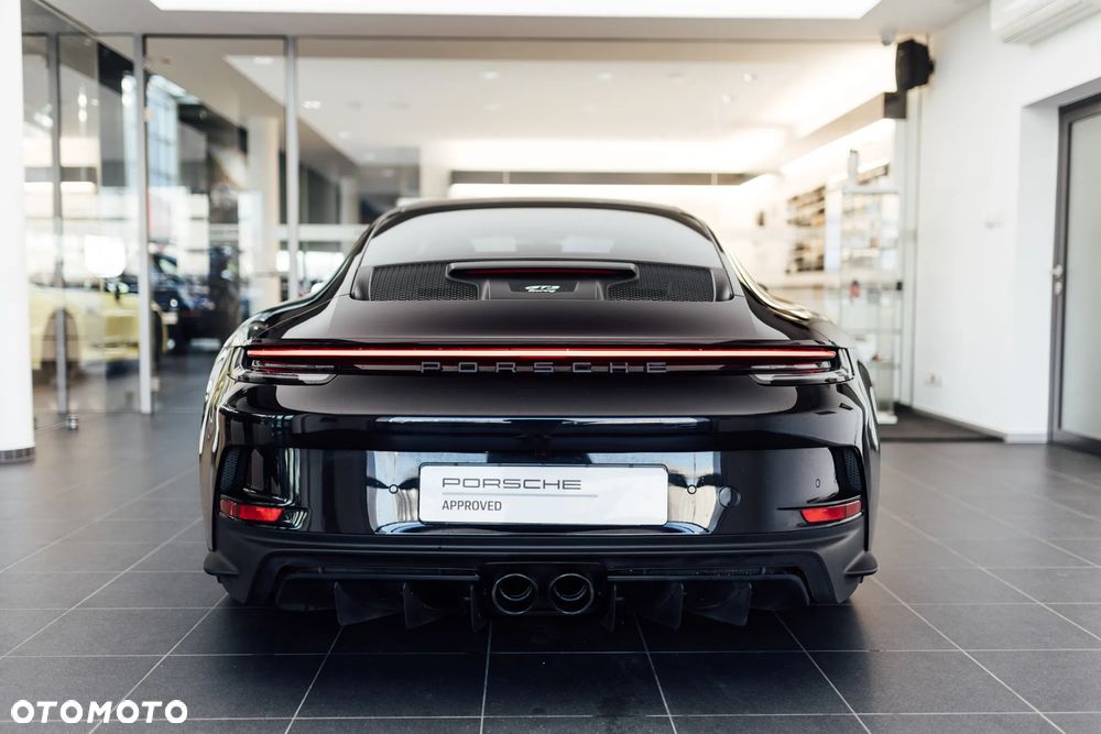 Porsche 911 GT3 Touring PDK - 16