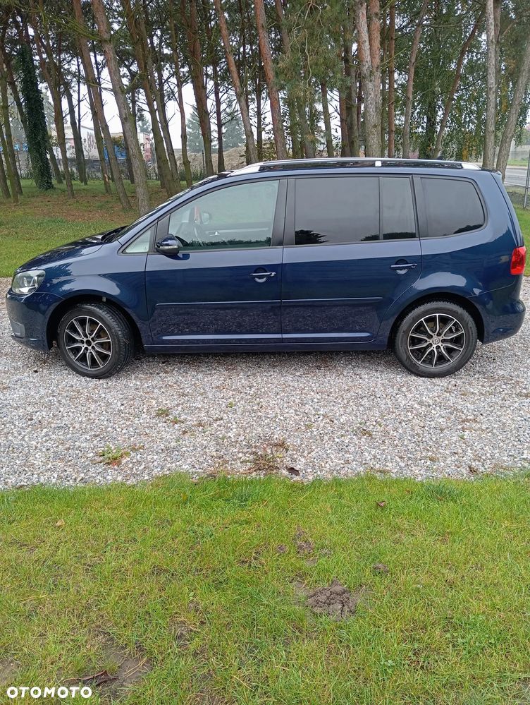 Volkswagen Touran 1.6 TDI DPF BlueMot Trendline - 2
