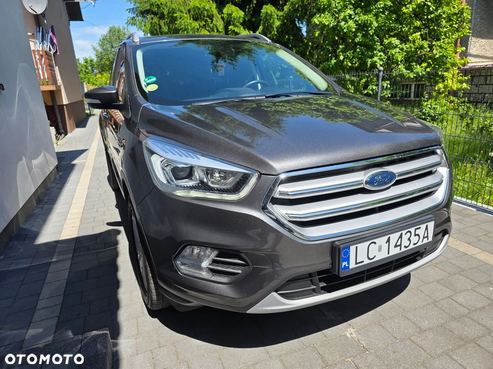 Ford Kuga 2.0 TDCi 2x4 Titanium - 14