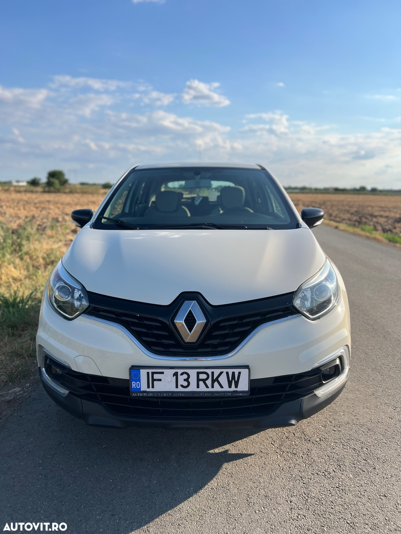 Renault Captur TCe Life Evo - 4