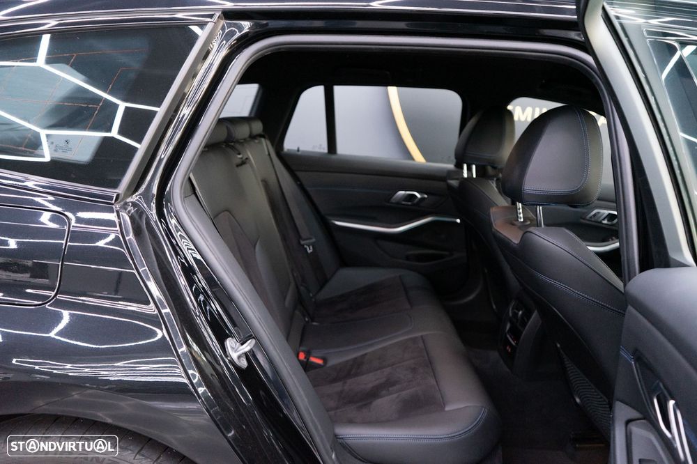BMW 320 e Pack M Auto - 46