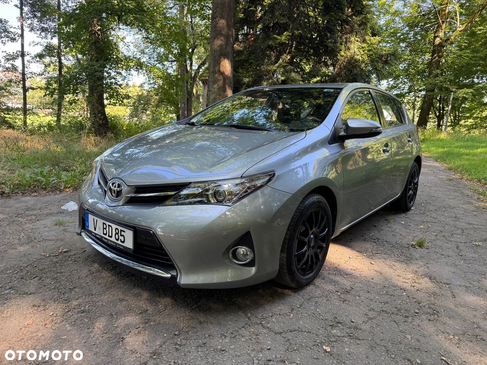 Toyota Auris 1.6 Valvematic START Edition - 1