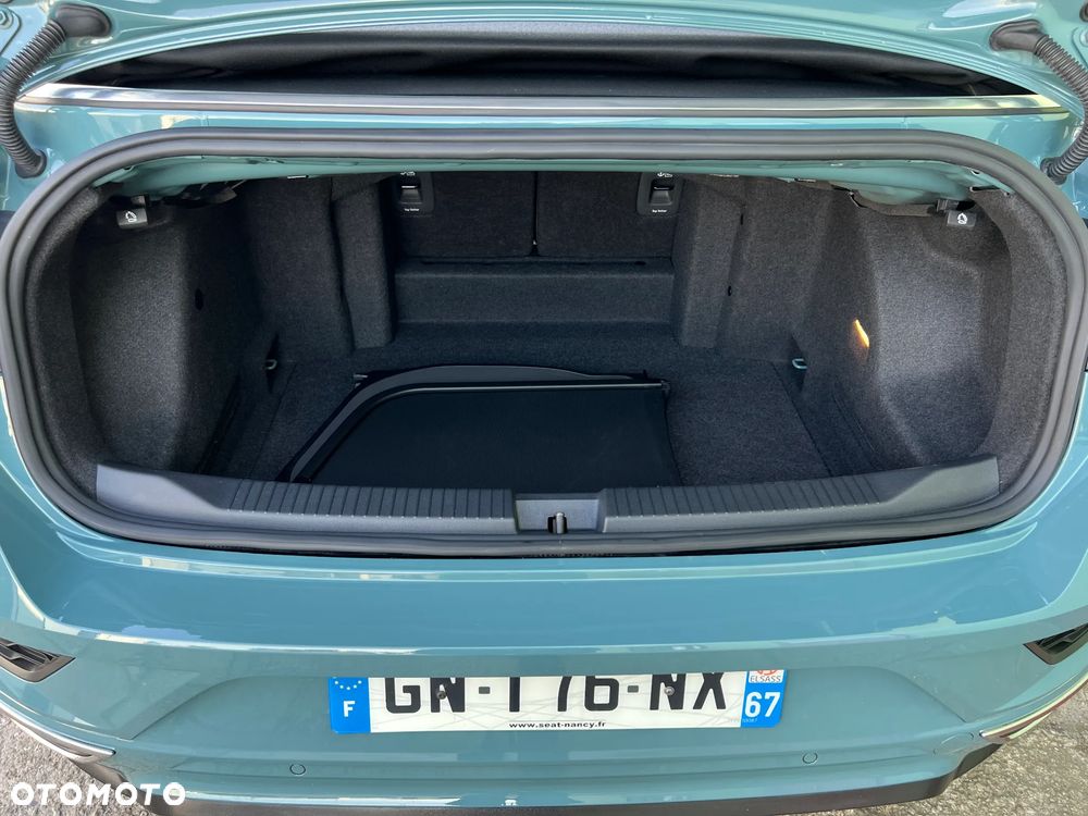 Volkswagen T-Roc - 25