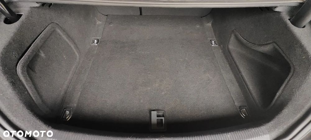Audi A4 Limousine 1.8 TFSI Ambiente - 24