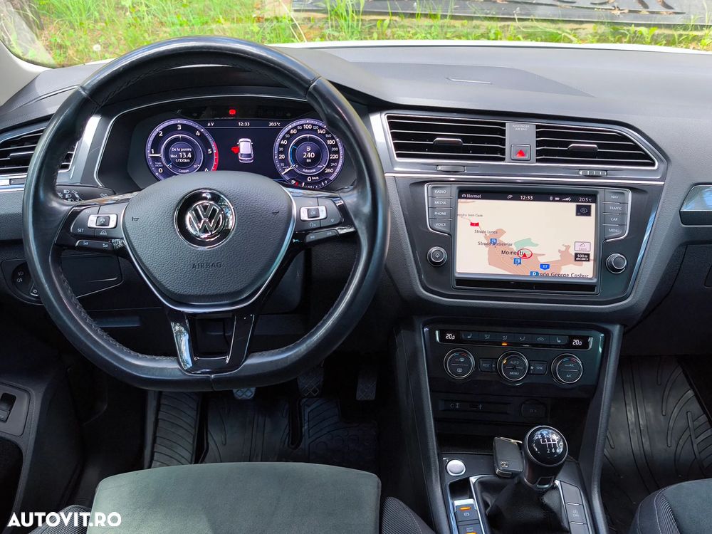 Volkswagen Tiguan 2.0 TDI 4Mot Highline - 6