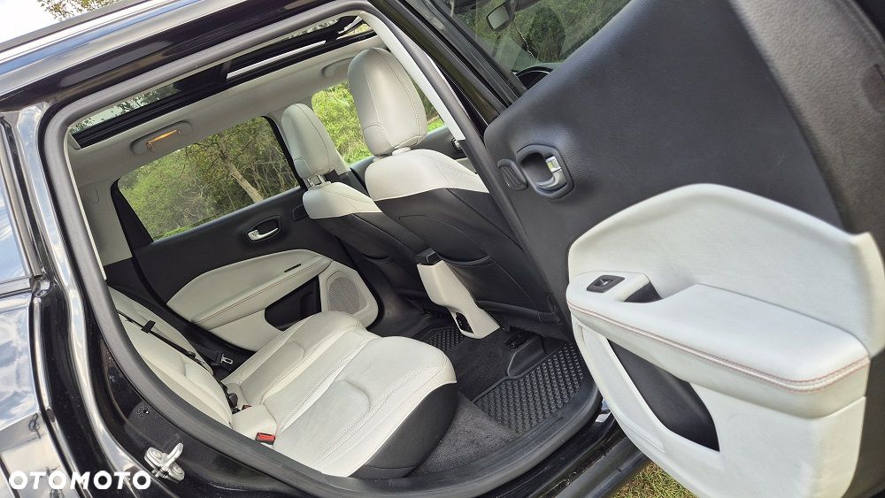 Jeep Compass 1.4 MultiAir Limited - 9