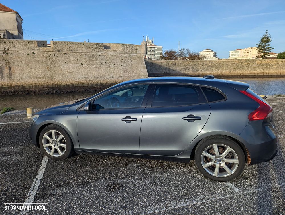 Volvo V40 1.6 D2 Kinetic - 6