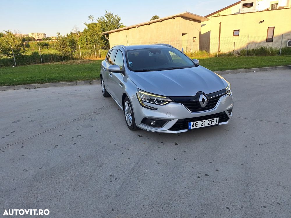 RENAULT Megane