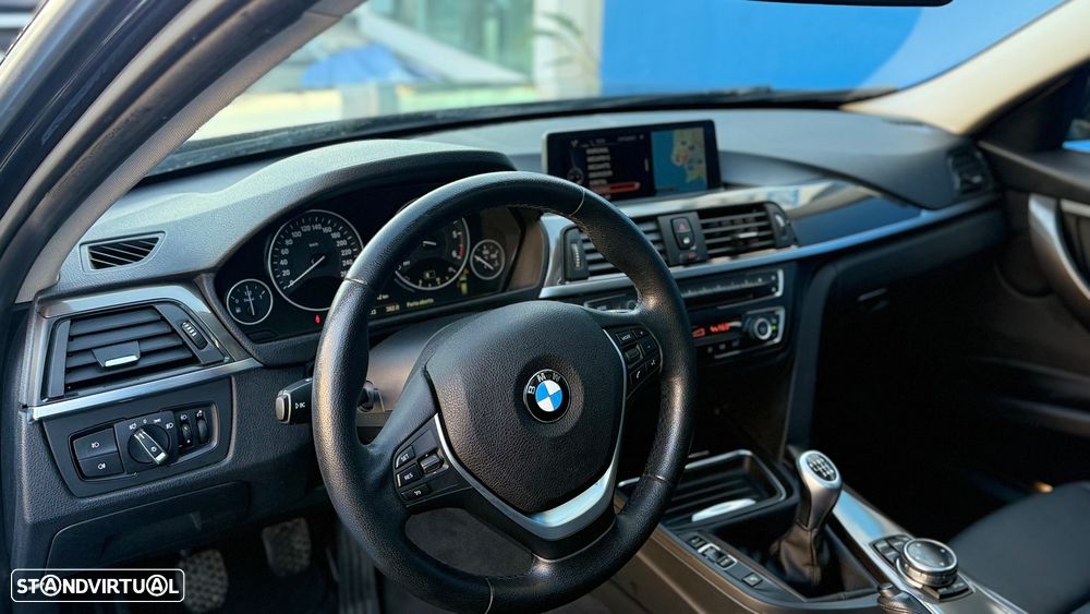 BMW 318 d Touring Line Modern - 8