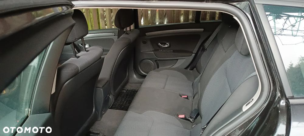 Renault Laguna 1.5 dCi Expression - 14