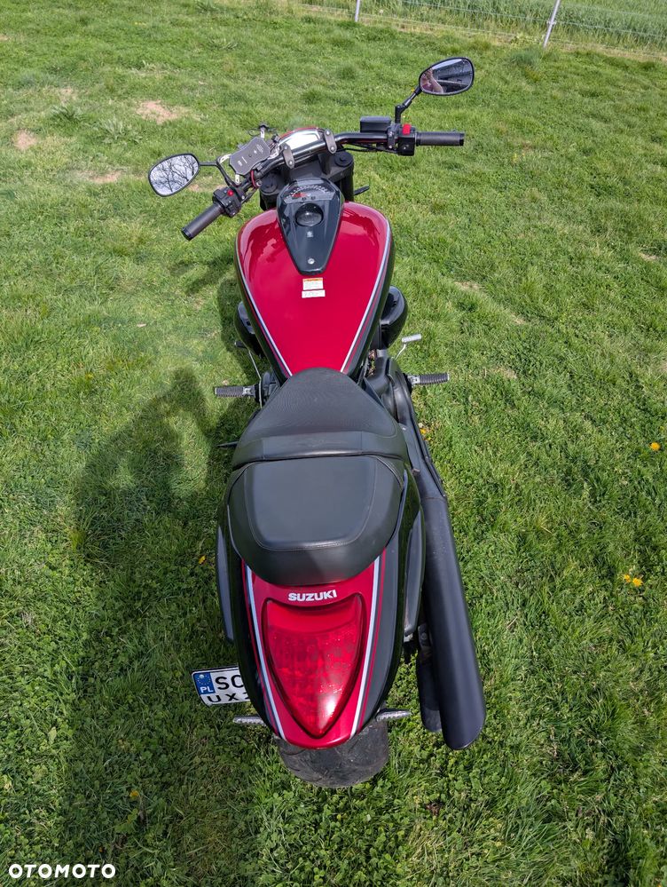 Suzuki Intruder - 6