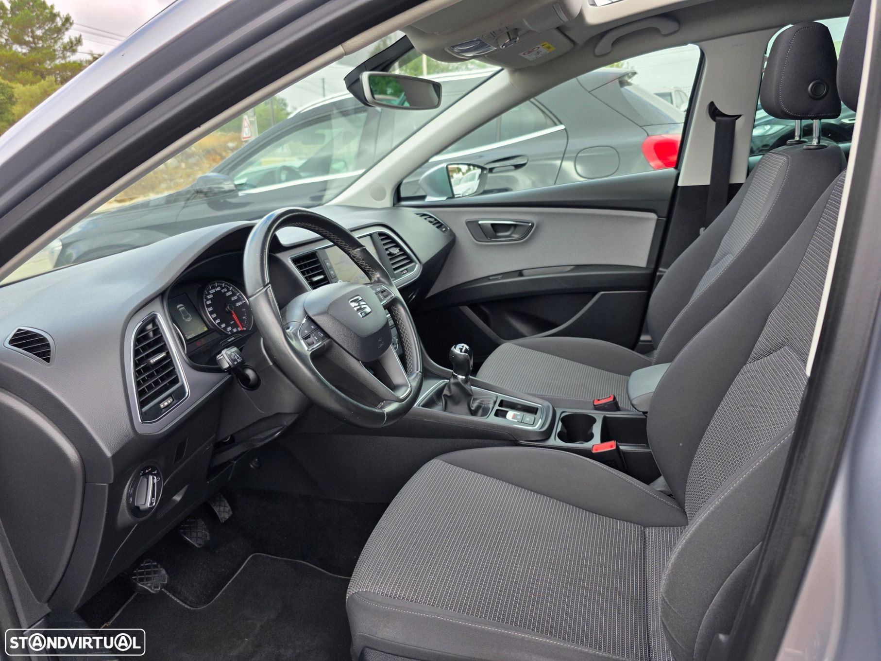 SEAT Leon 1.6 TDI Style S/S - 10