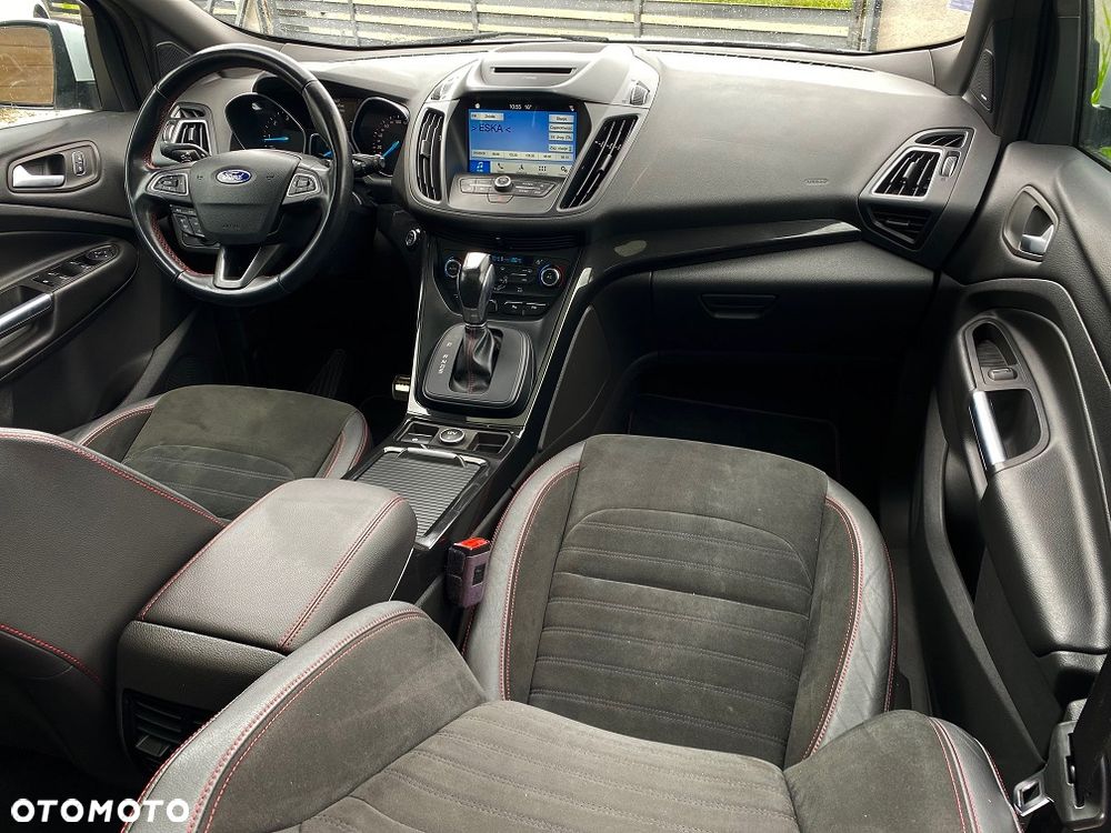 Ford Kuga 2.0 TDCi 4x4 ST-Line - 8