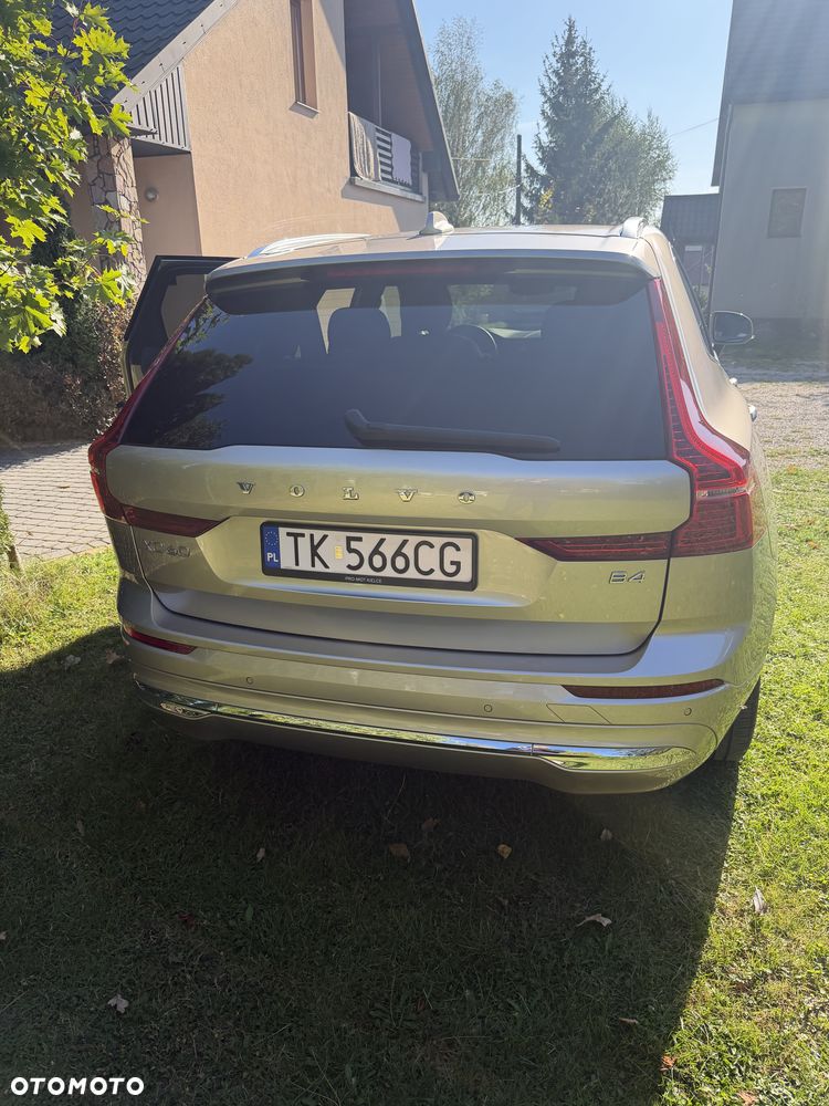 Volvo XC 60 B4 B Plus Bright - 23