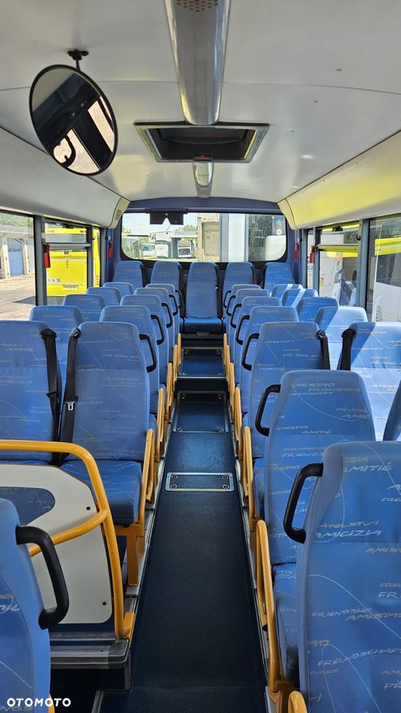 Irisbus NEW RECREO ładny 12m niski przebieg - 15