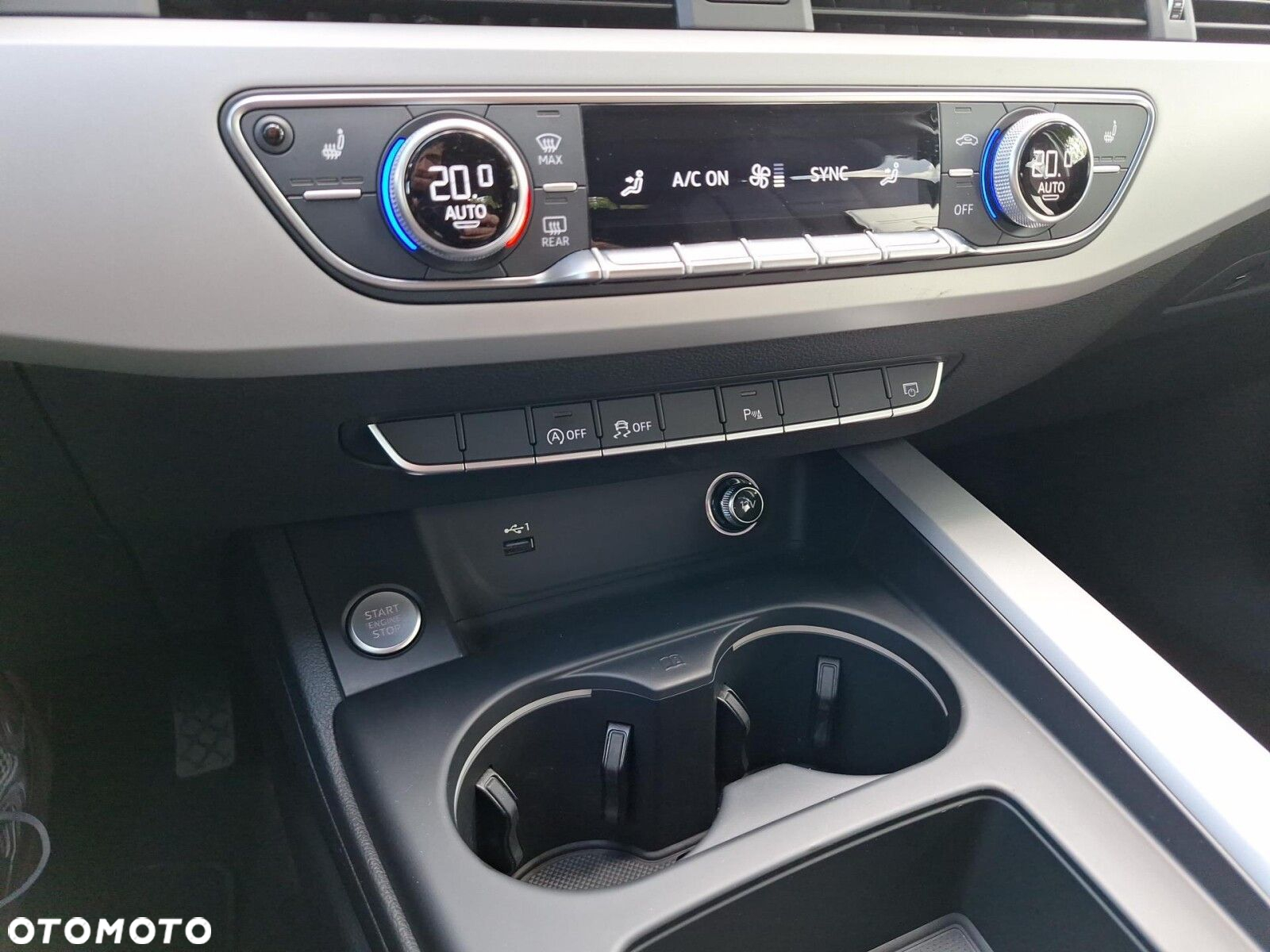 Audi A4 35 TFSI S tronic - 14