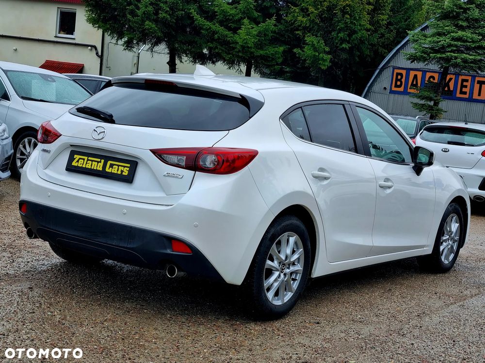 Mazda 3 - 5
