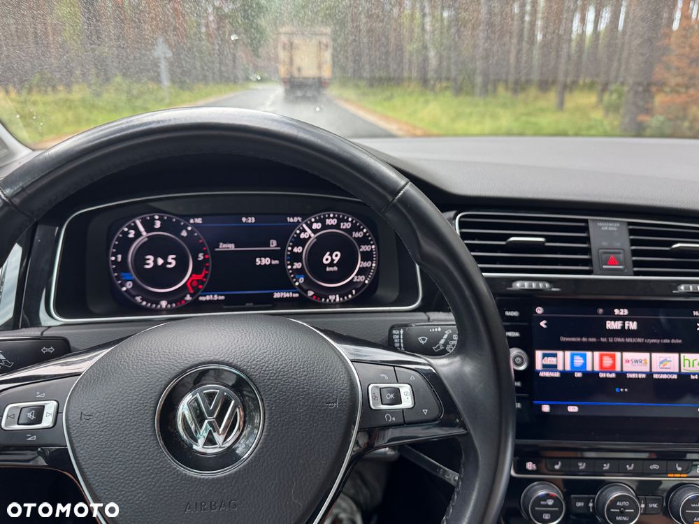 Volkswagen Golf 1.6 TDI Join - 8