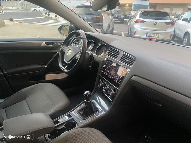 VW Golf Variant 1.6 TDi Highline - 13