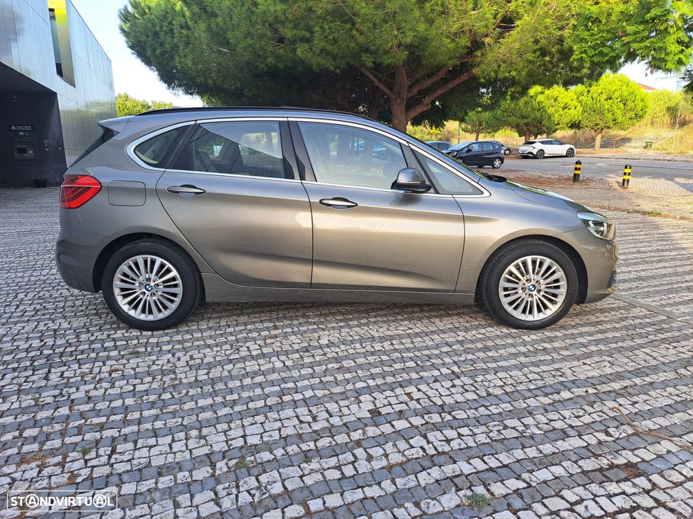 BMW 216 Active Tourer d Luxury Line - 9