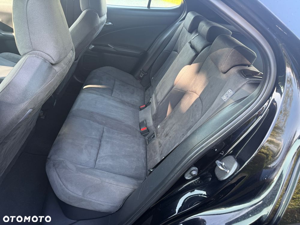 Lexus UX 250h Elegance 2WD - 11