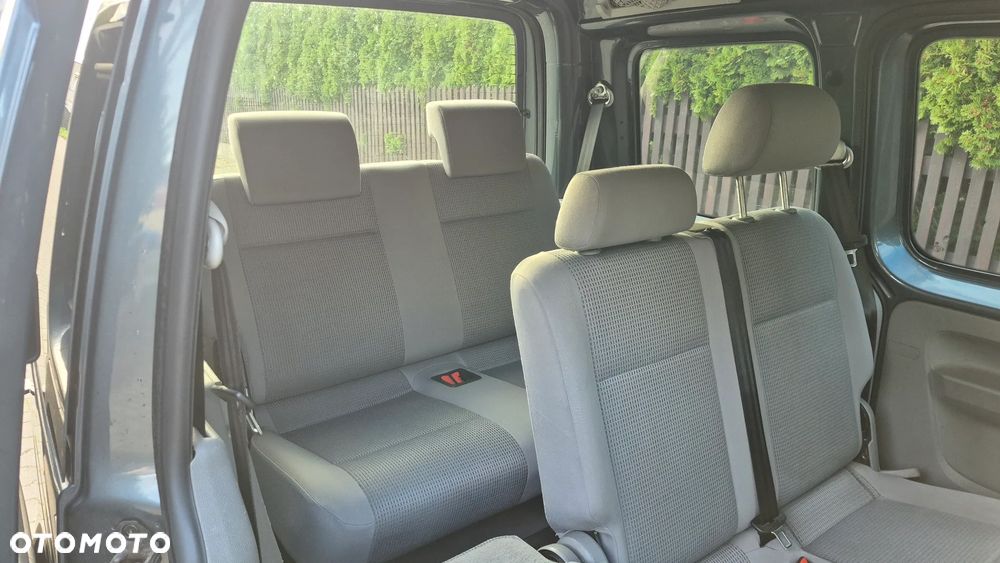 Volkswagen Caddy Life - 18