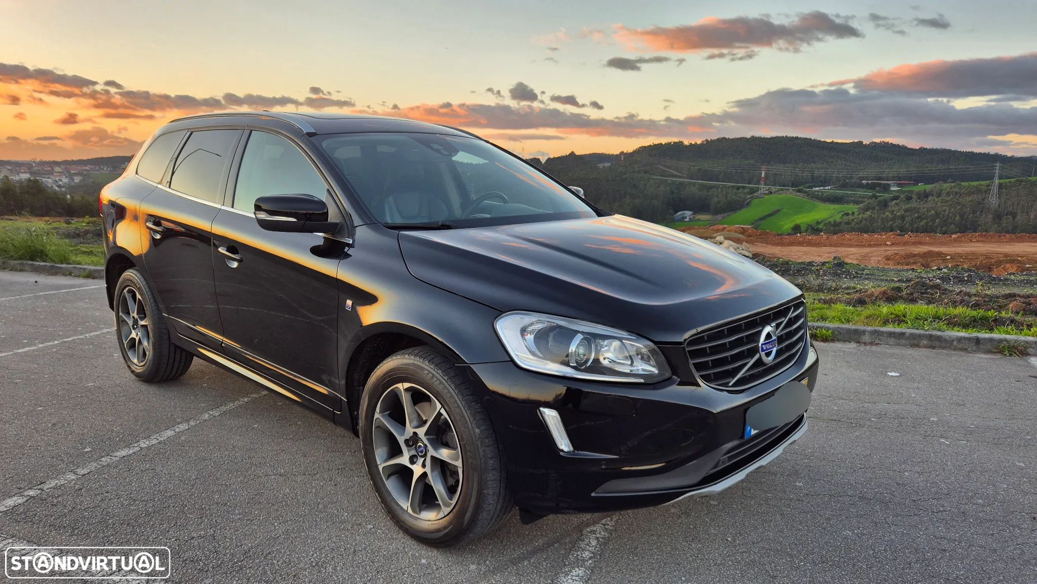 Volvo XC 60 2.0 D4 VOR - 1