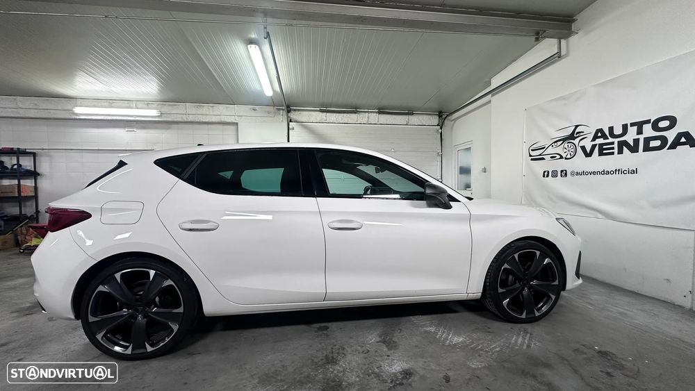 Cupra Leon 1.4 e-Hybrid (180 kW System) VZ CUP - 7