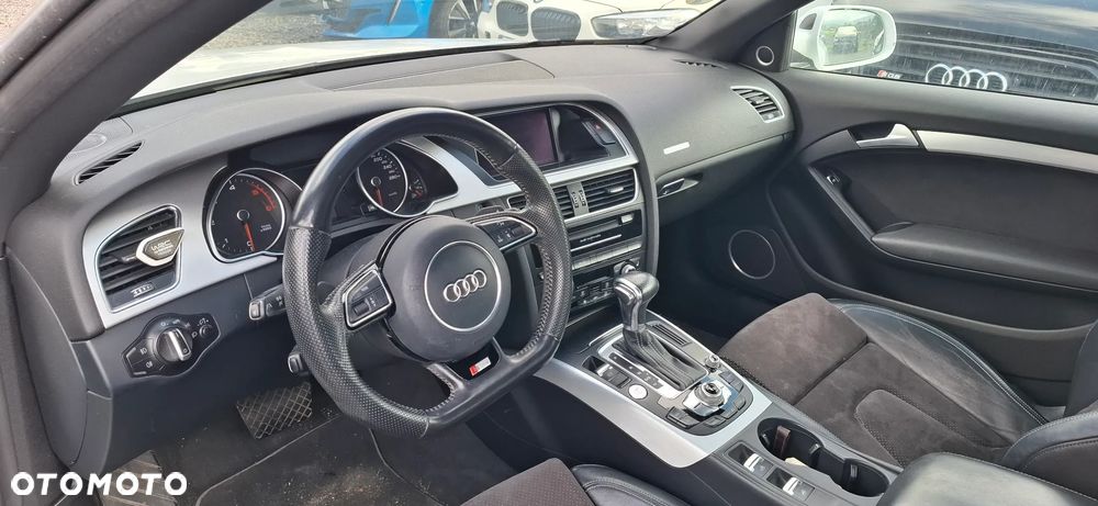 Audi A5 Cabrio 3.0 TDI DPF (clean diesel) quat S tron - 11