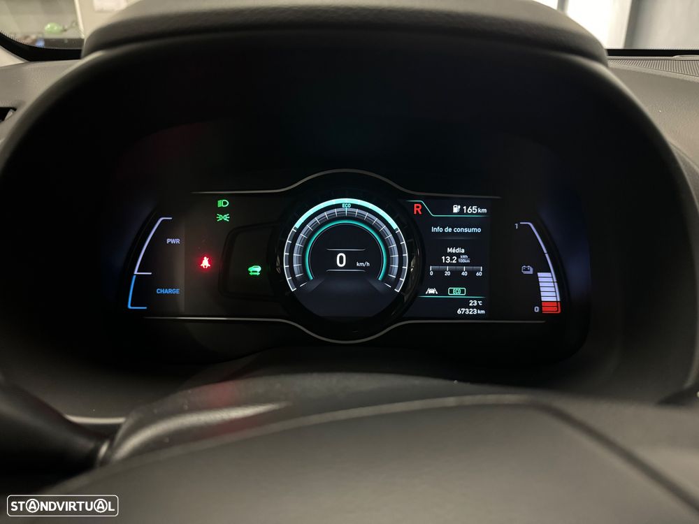Hyundai Kauai EV 64 kWh Premium+P.Premium - 25