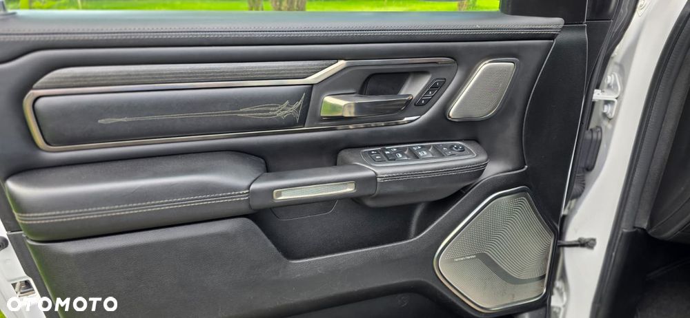 RAM 1500 - 34
