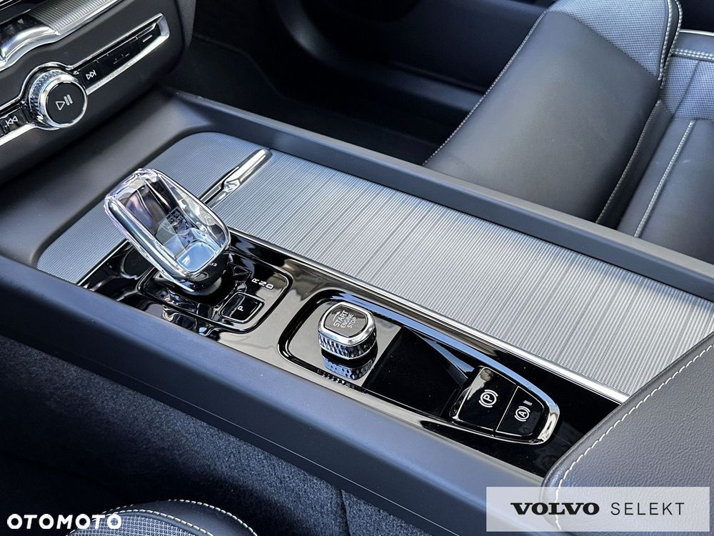 Volvo XC 60 - 28