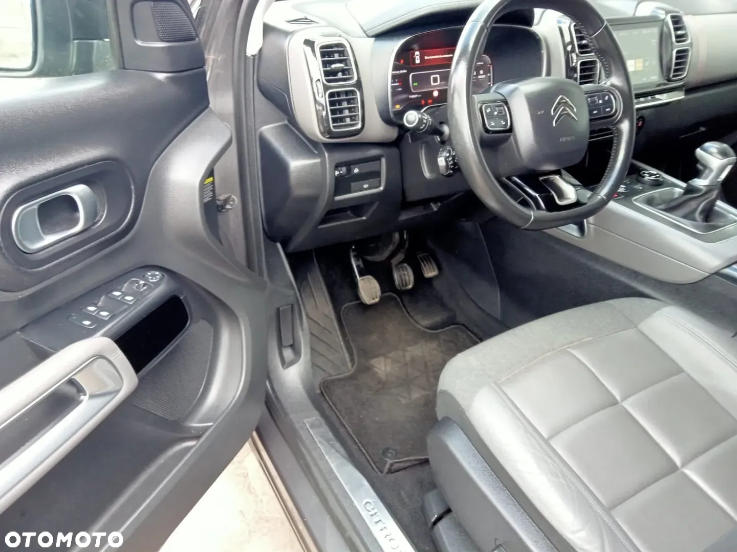 Citroën C5 Aircross 1.5 BlueHDi Shine - 24