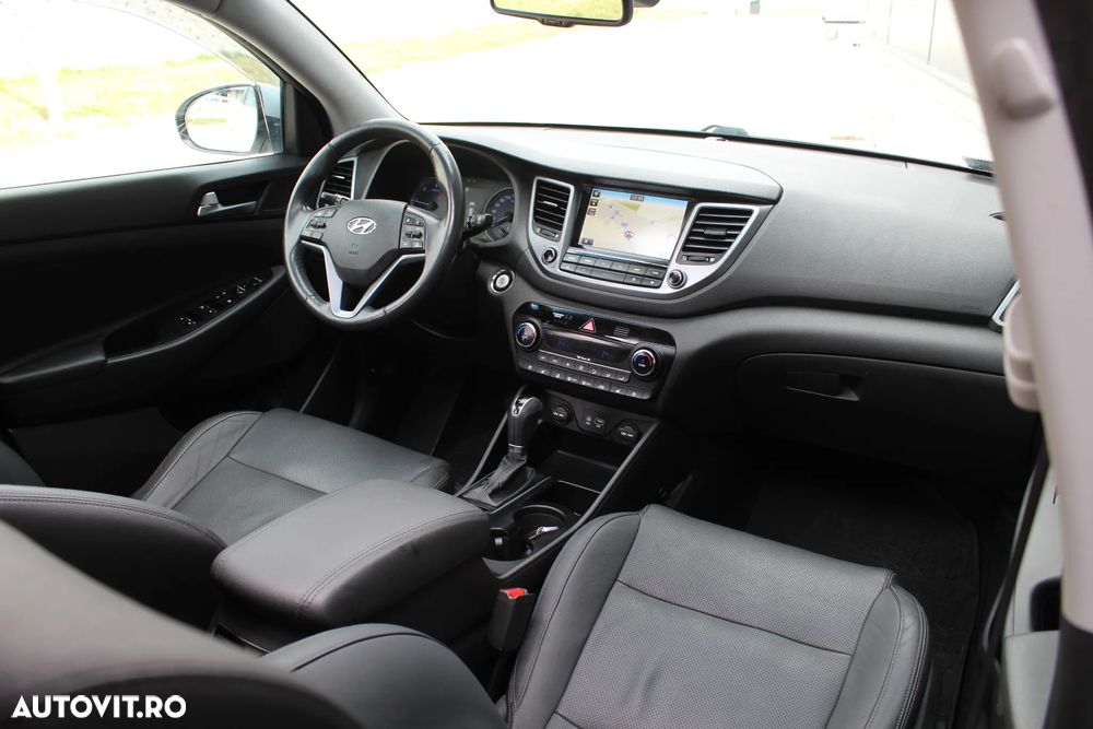 Hyundai Tucson 2.0 CRDI 4WD Automatik Premium - 4