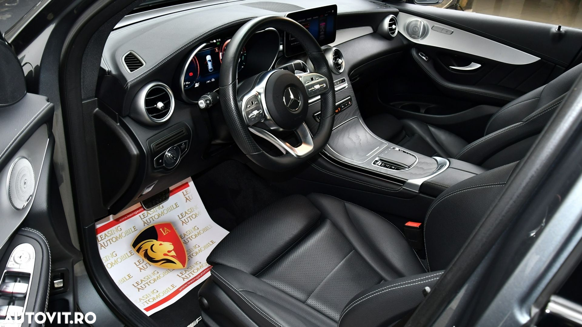 Mercedes-Benz GLC Coupe 300 e 4Matic 9G-TRONIC AMG Line - 11