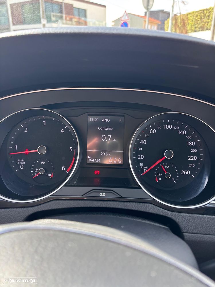 VW Passat Variant 2.0 TDI Business Package DSG - 8