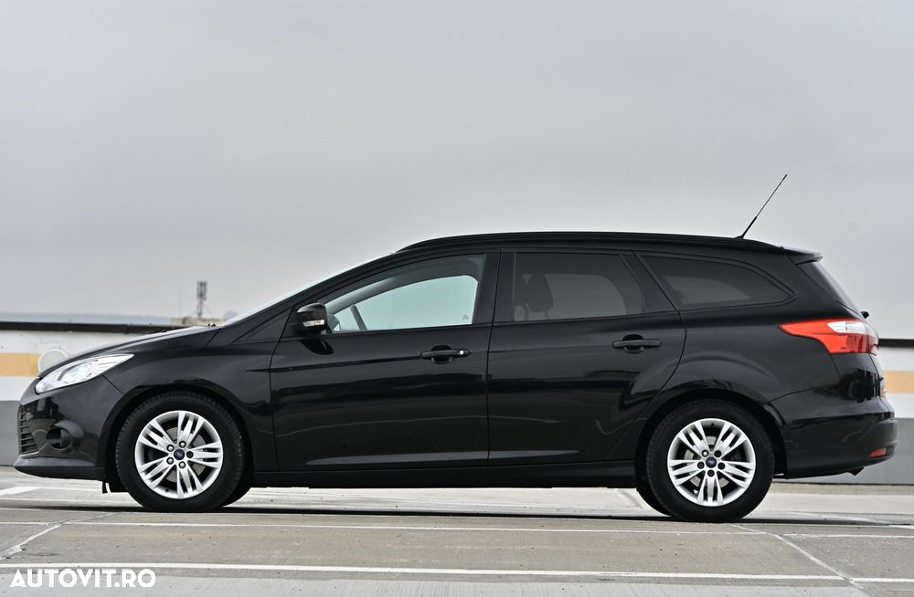 Ford Focus 1.6 TDCI DPF Titanium - 10