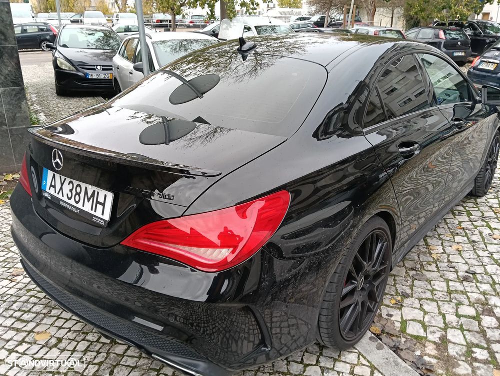Mercedes-Benz CLA 45 AMG 4Matic Speedshift DCT 7G Night Edition - 4