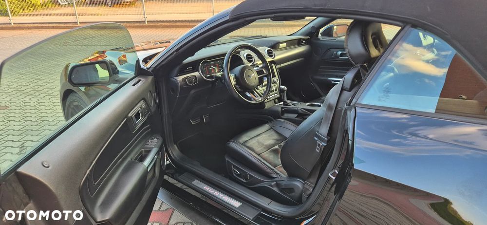 Ford Mustang Convertible 5.0 Ti-VCT V8 GT - 31