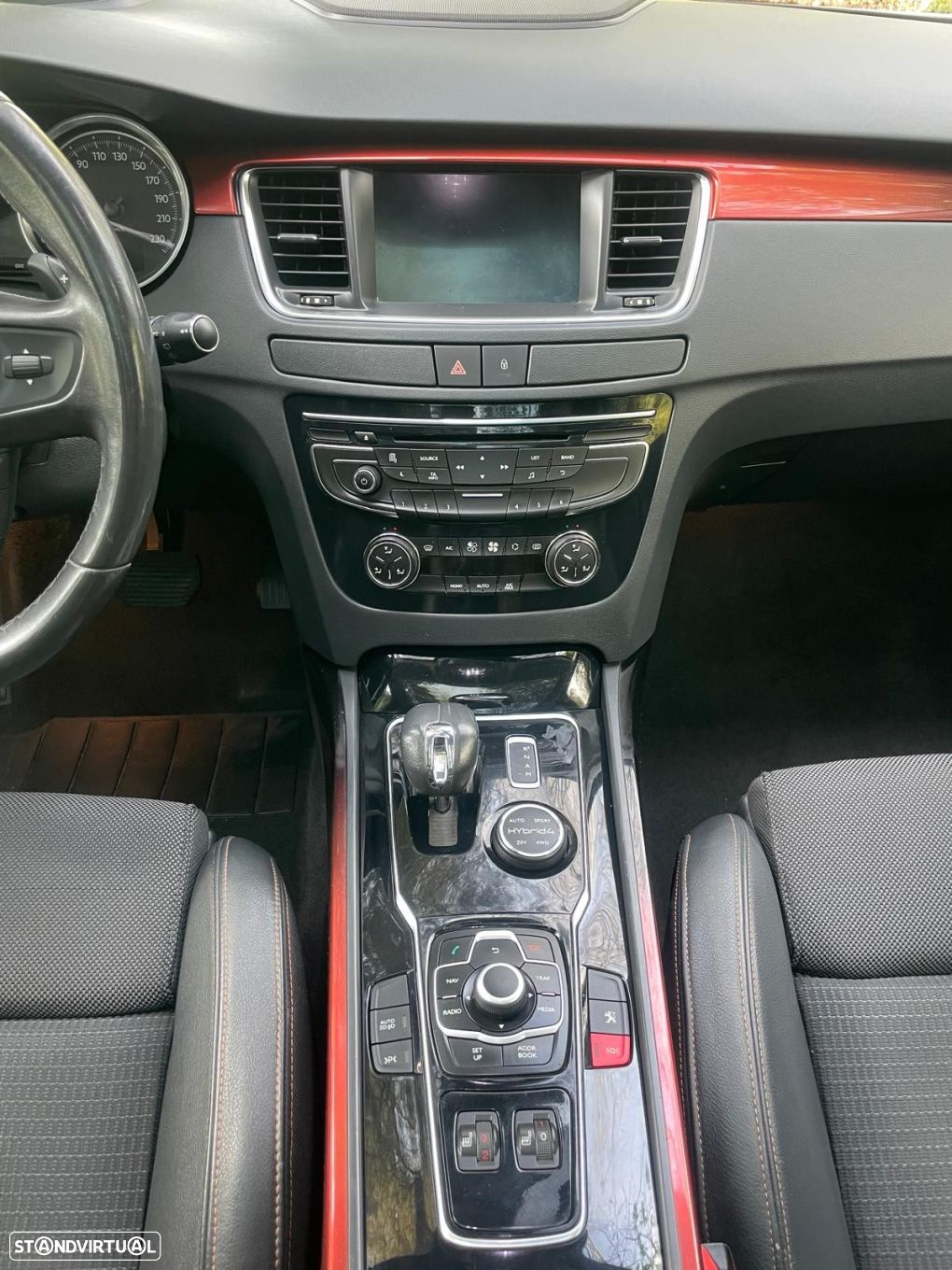 Peugeot 508 RXH 2.0 HDi Hybrid4 Limited Edition 2-Tronic - 13